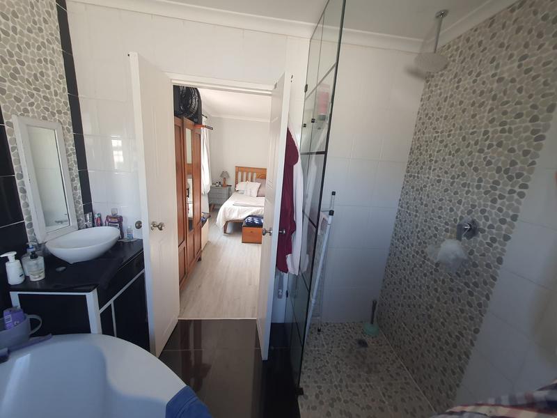 To Let 3 Bedroom Property for Rent in Bonnie Brae Western Cape